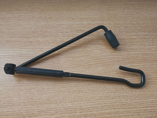 汽車千斤頂手搖桿一次成型，選貝朗線材折彎機