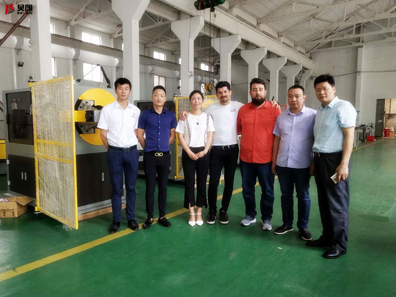 聽說，貝朗數控彎線機廠家來了外國客戶參觀？