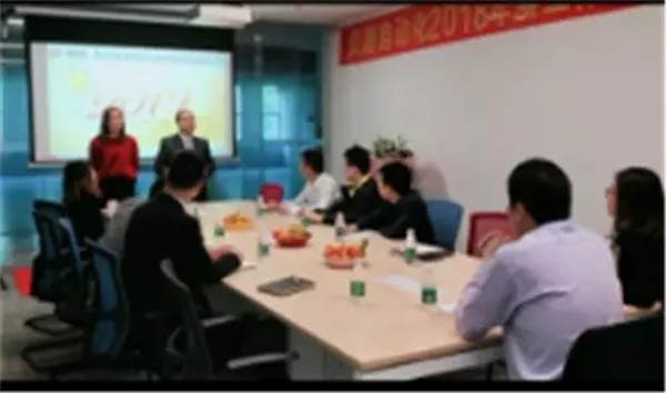 貝朗主持人 貝朗主持人